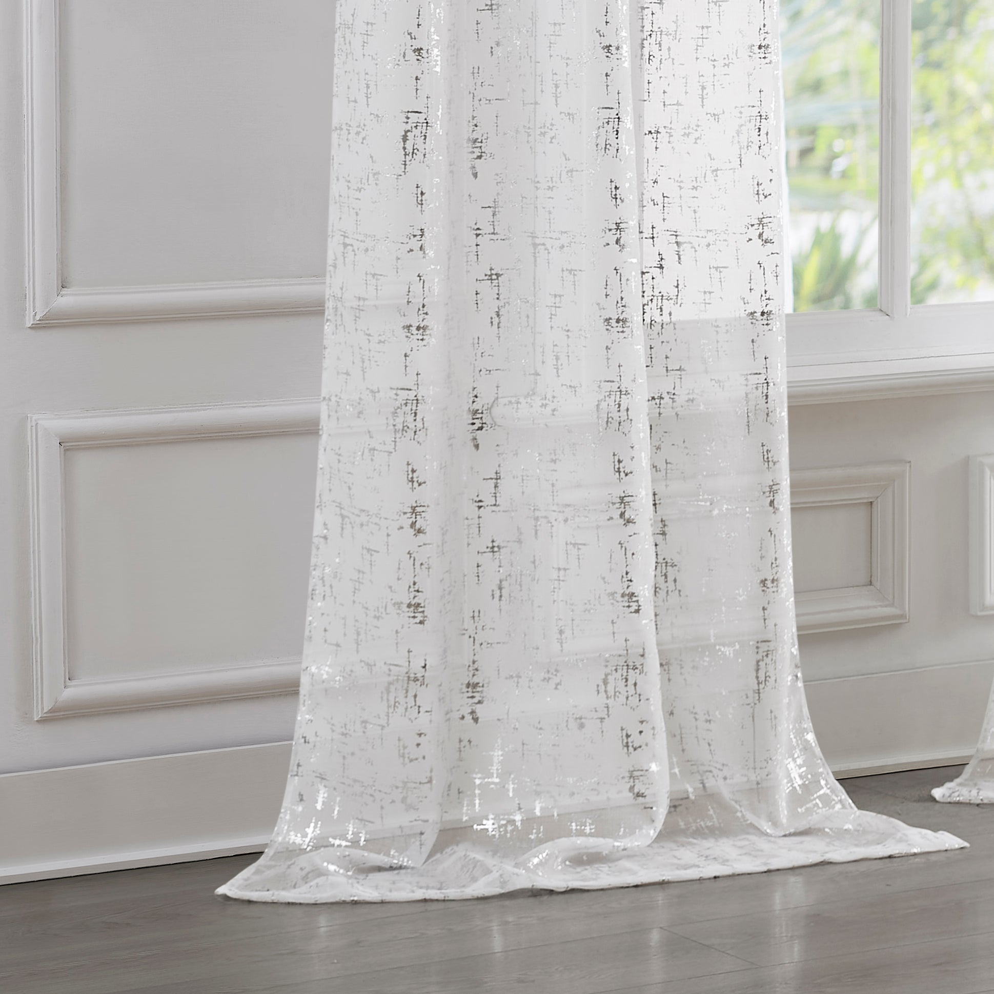 Dainty Home Lindsey Linen Textured Metallic Light Filtering Grommet Curtain Panel Pair