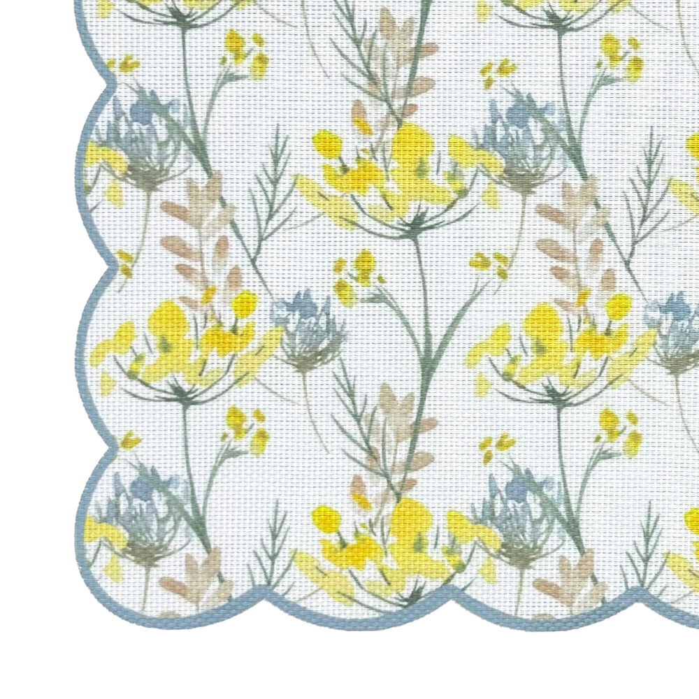 Dainty Home Floral Woven Vinyl Scalloped Border Rectangular Placemat Set Of 6 13" x 19"