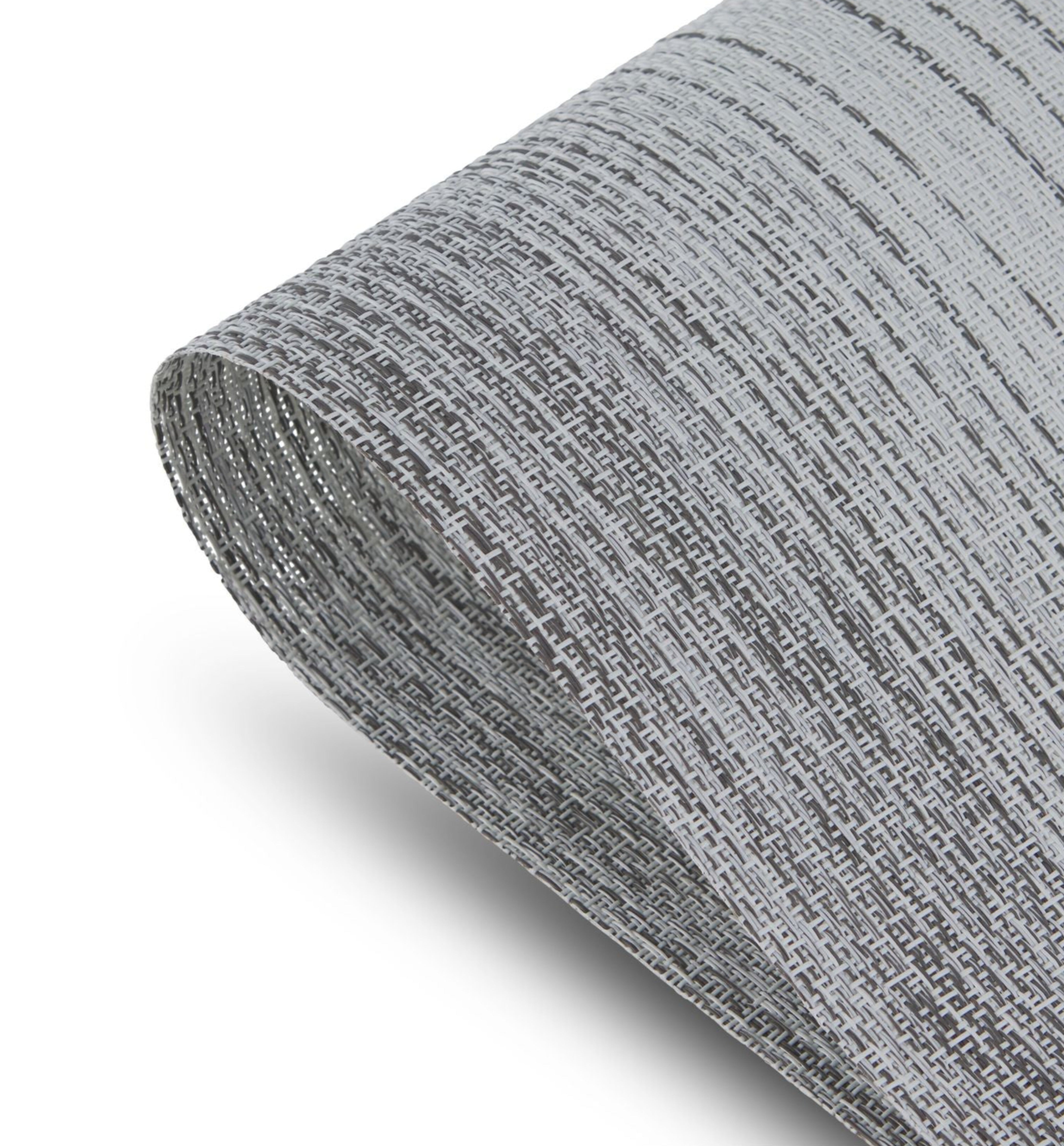 Dainty Home Ombre Woven Textilene Crossweave With Ombre Woven Design Reversible 13" x 19" Rectangular Placemats