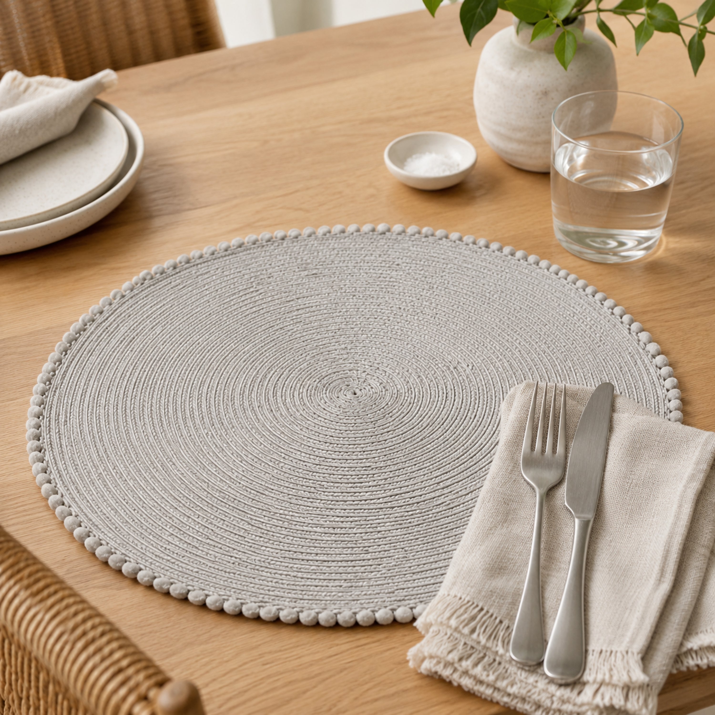 Dainty Home Pom Pom 15" Round Woven Placemats Set of 6 - Durable, Reversible & Non-Slip Table Mats