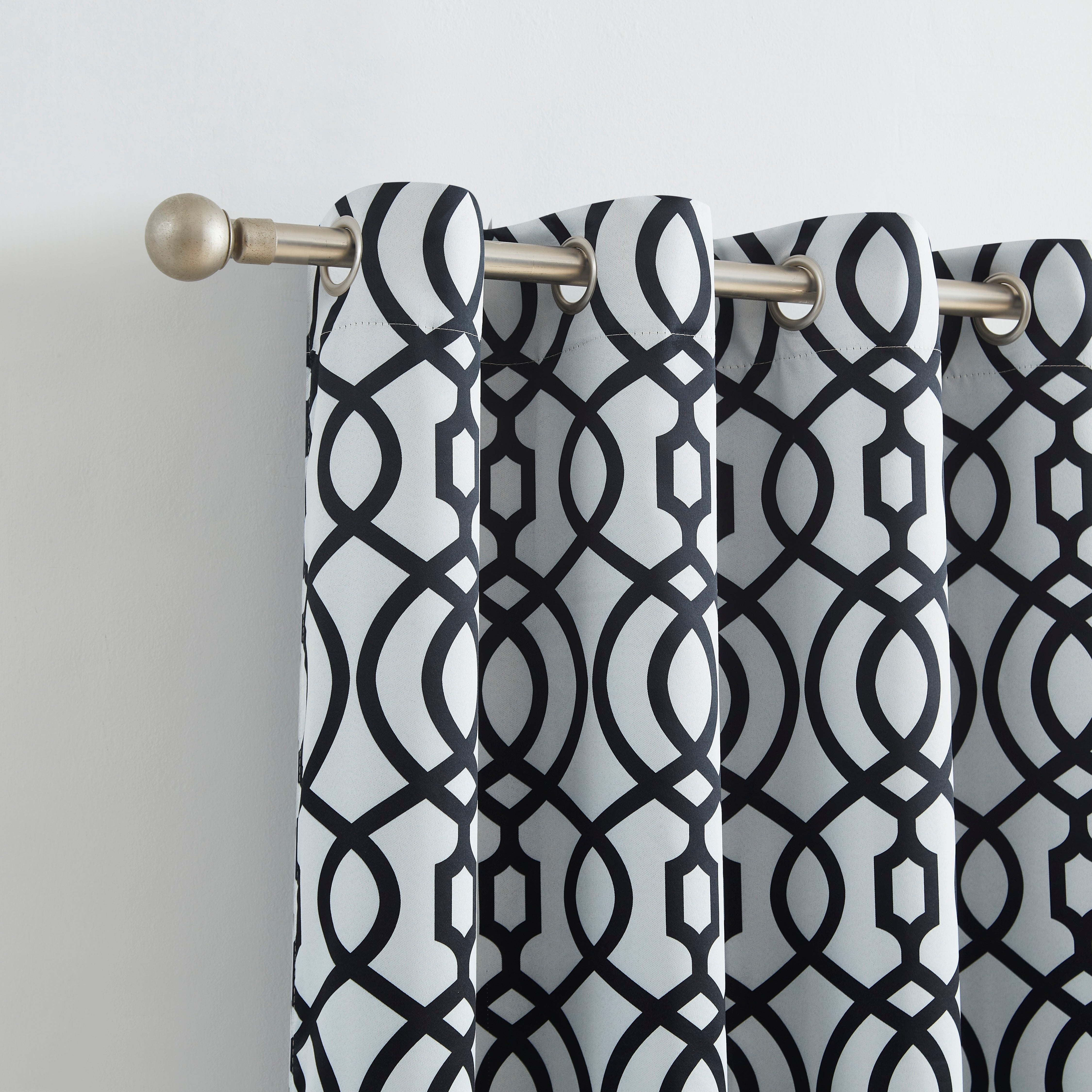 Dainty Home Trellis Printed 3D Designed Blackout Thermal Insulated Grommet Single Panel