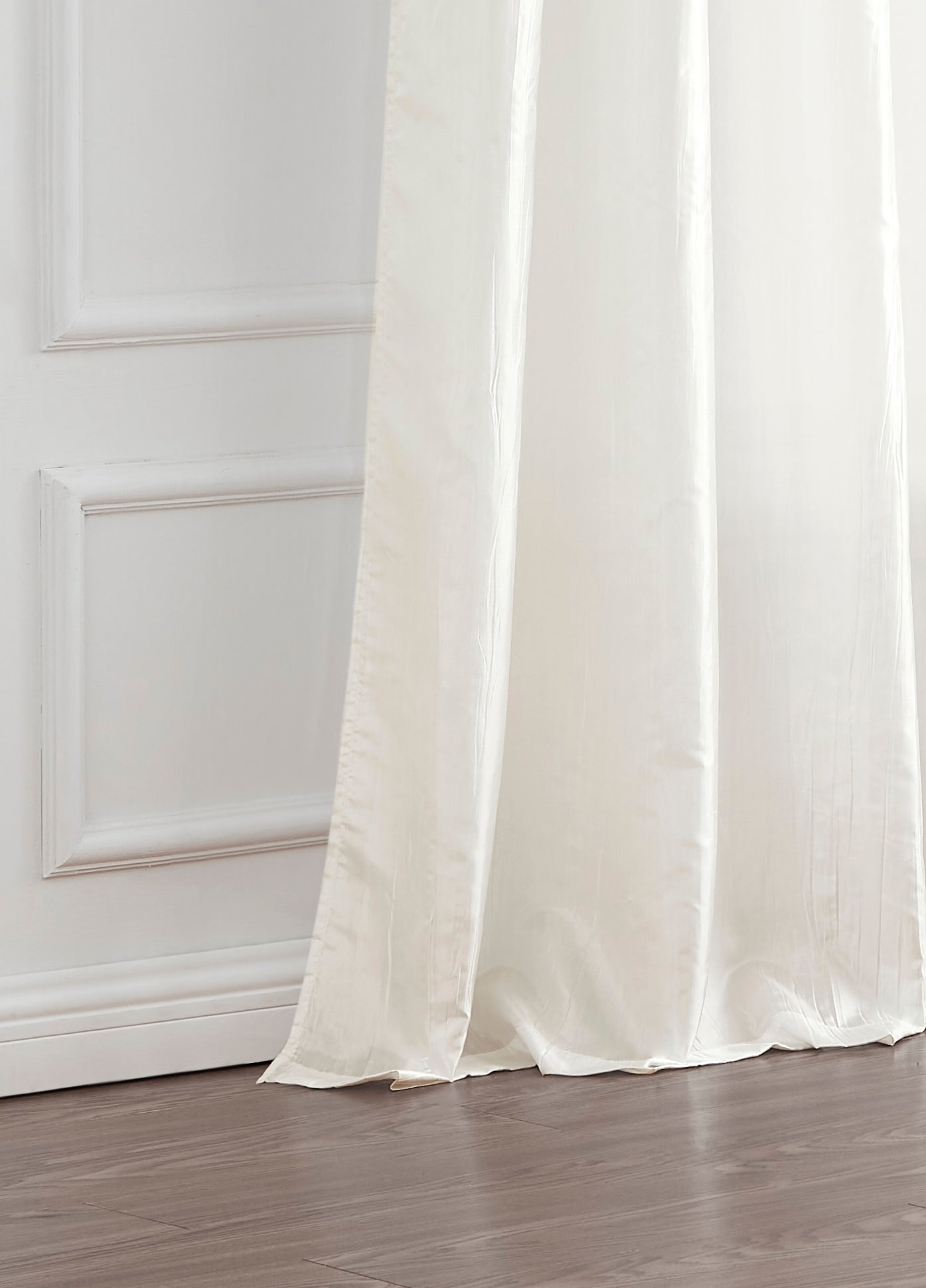 Dainty Home Verona 3D Crushed Silk Textured Light Filtering Grommet Single Panel