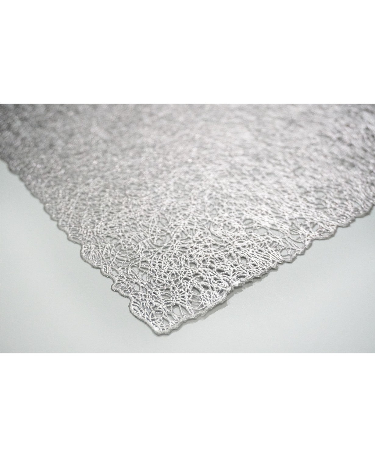 Dainty Home Lacey Woven Metallic Lace Crossweave With Metallic Lace Pattern Reversible 12" x 18" Rectangular Placemats