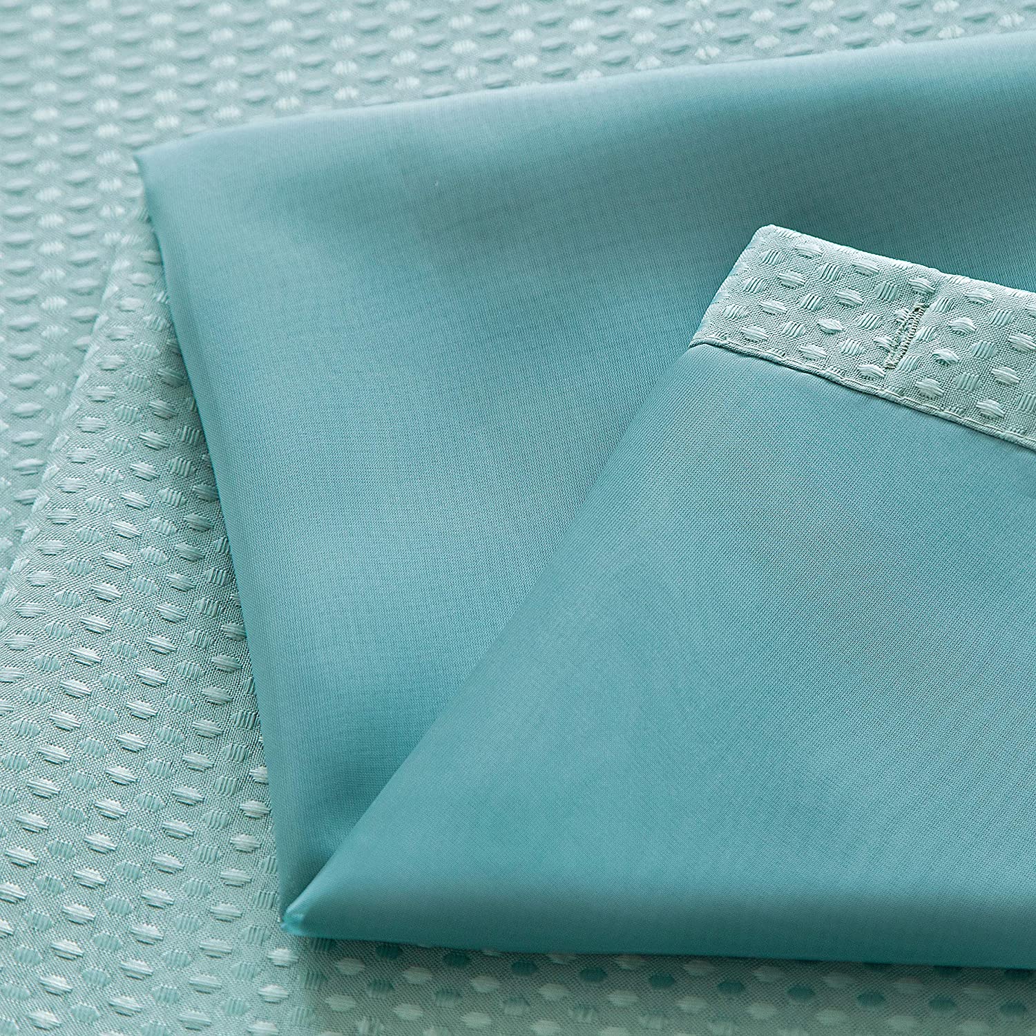 Dainty Home Complete 2 in 1 Waffle Weave Hotel Spa Style Fabric Shower Curtain Snap On/Off Waterproof Detachable Liner Set