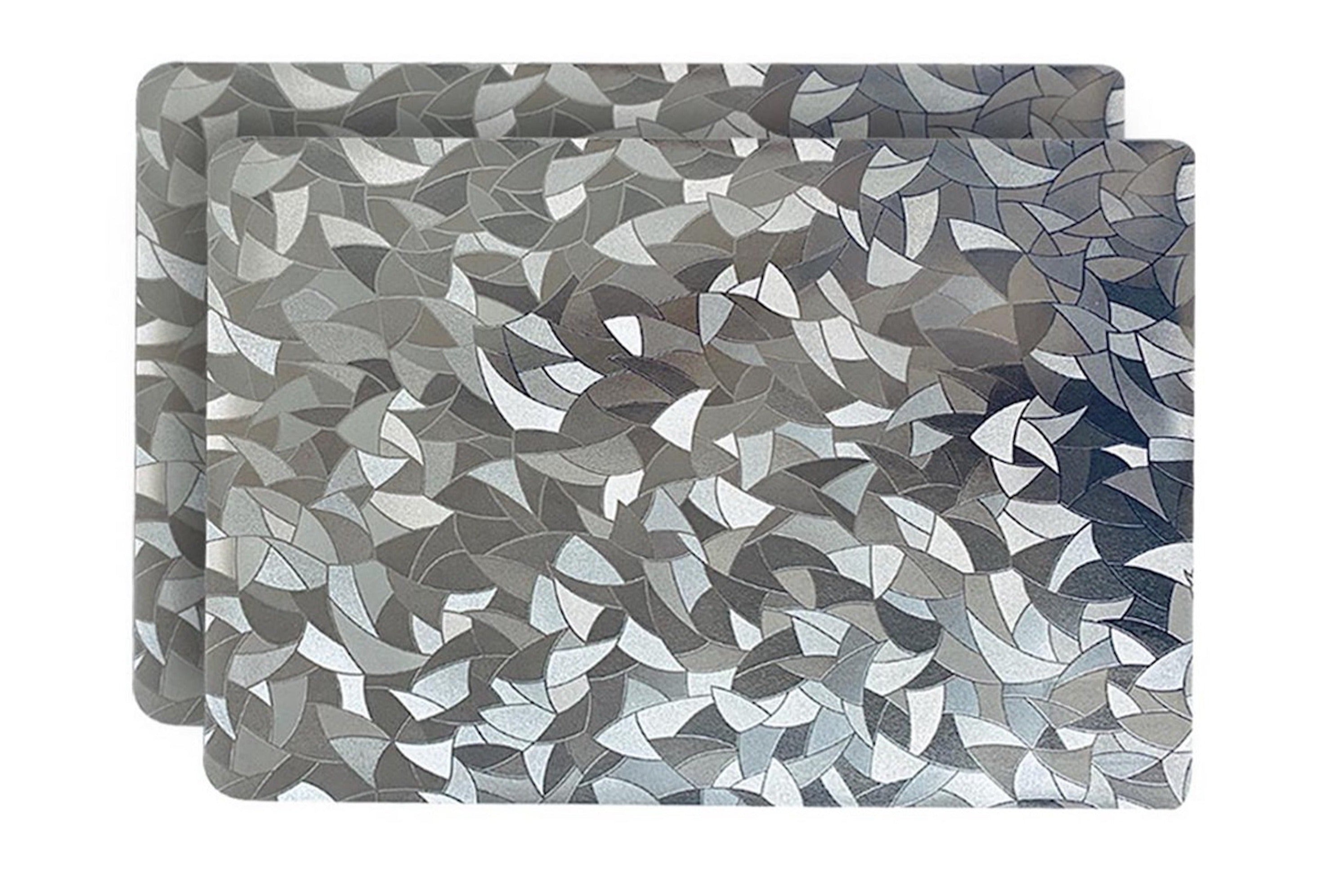 Dainty Home Metallic Leaf Vinyl Leaf Slash Look Textured Reversible 12" x 18" Rectangular Placemats