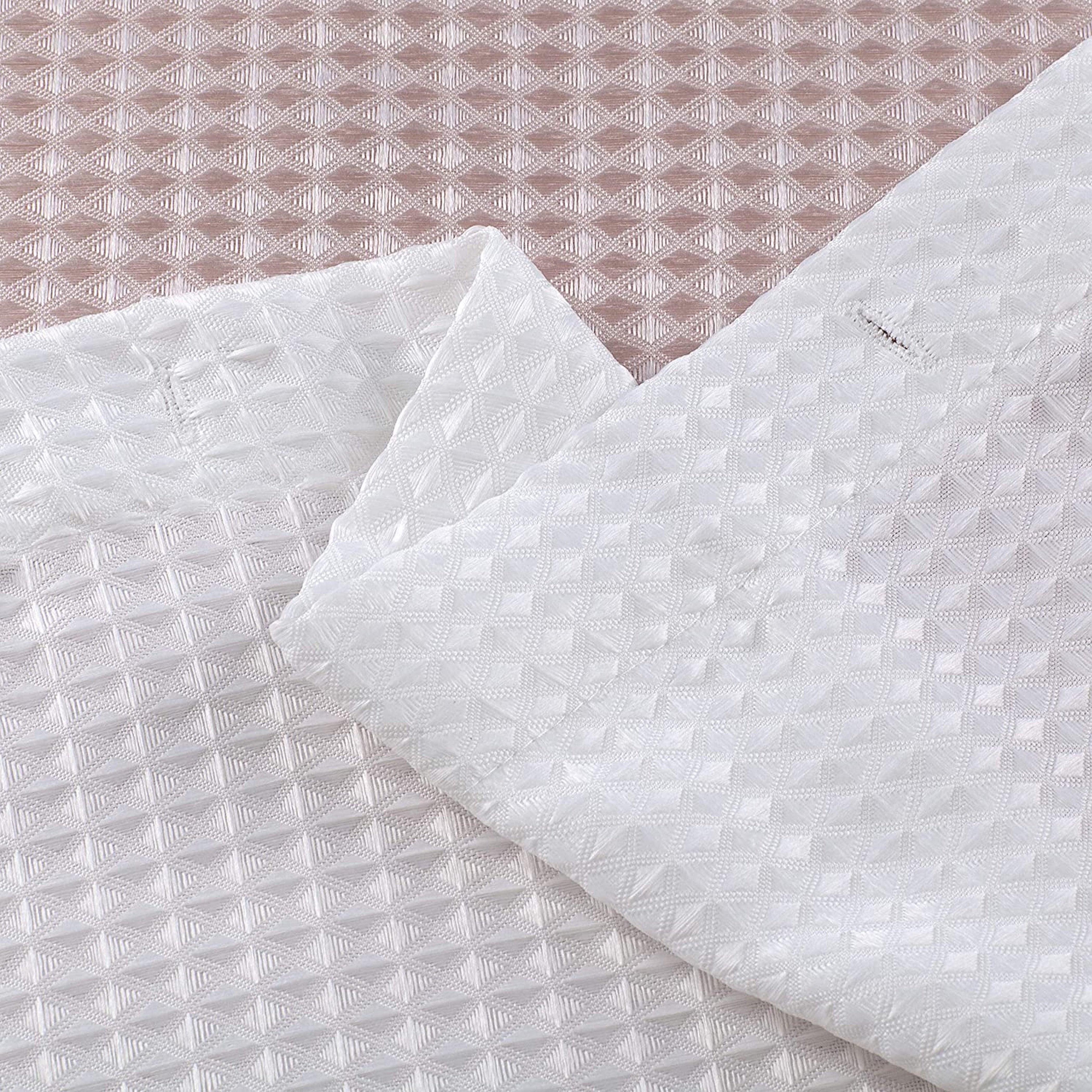 Dainty Home Ombre Waffle 3D Striped Waffle Weave Textured Ombre Stripe Designed Fabric Shower Curtain