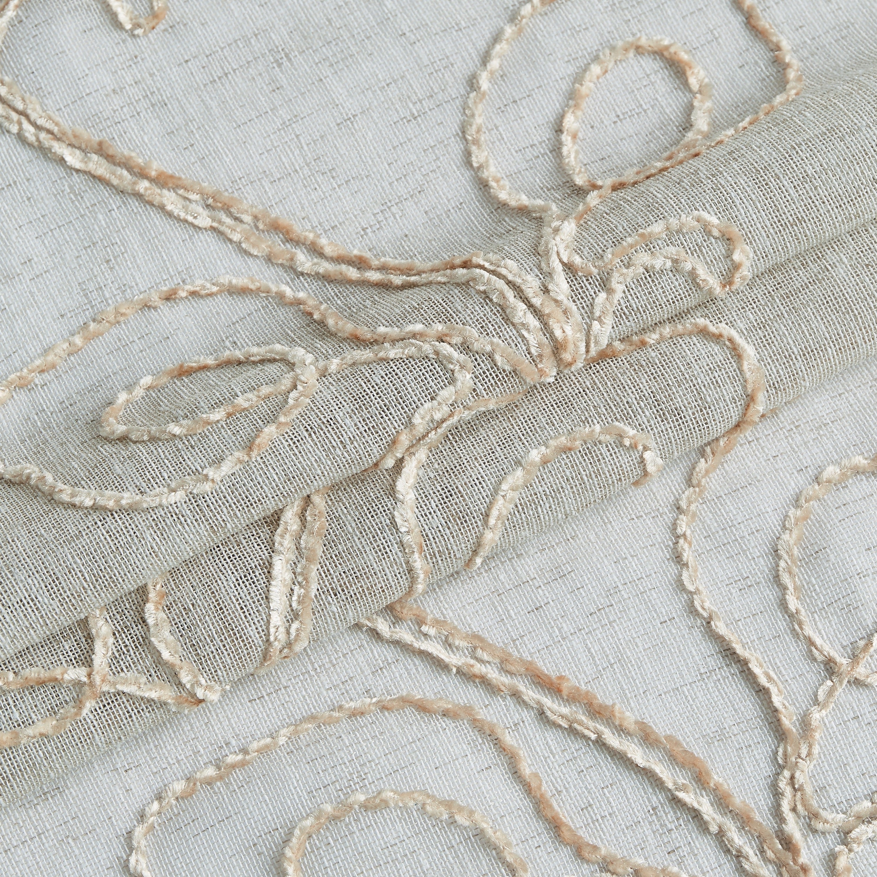 Dainty Home Stella 3D Linen Look Textured Floral 3D Chenille Designed Fabric Shower Curtain